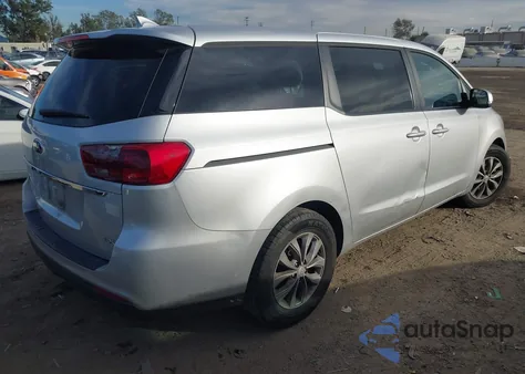 2020 Kia Sedona Lx z USA, uszkodzony, nr VIN KNDMB5C18L6582704